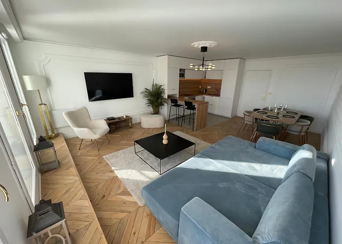 View Sea * دوفييل